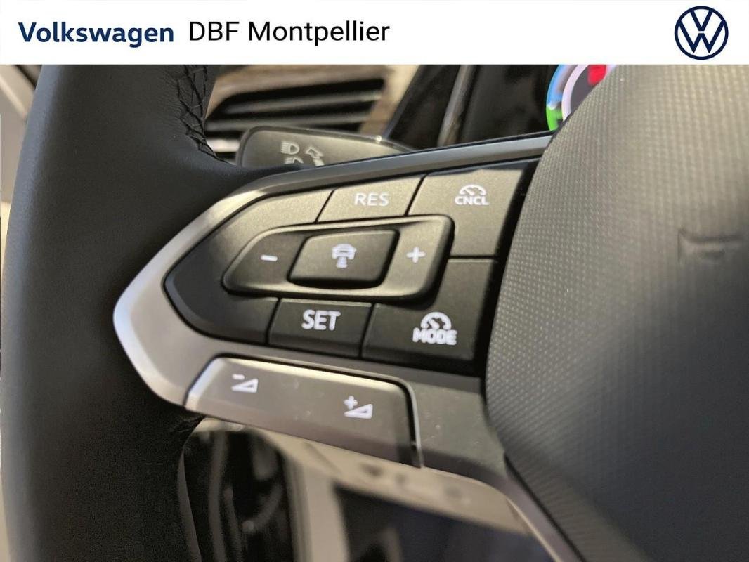 Volkswagen Caravelle - Photo 22
