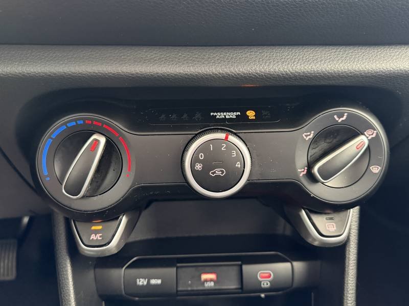 Kia Picanto - Photo 15