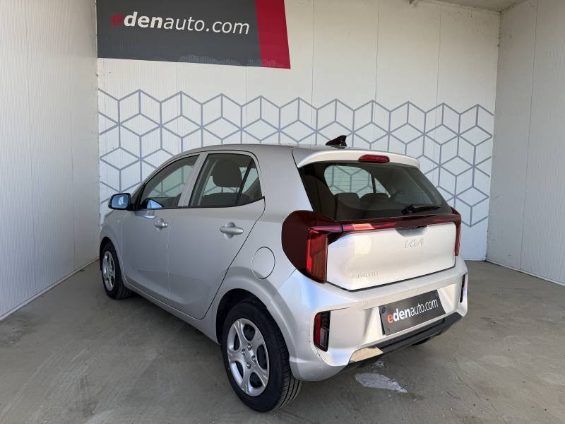 Kia Picanto - Photo 35