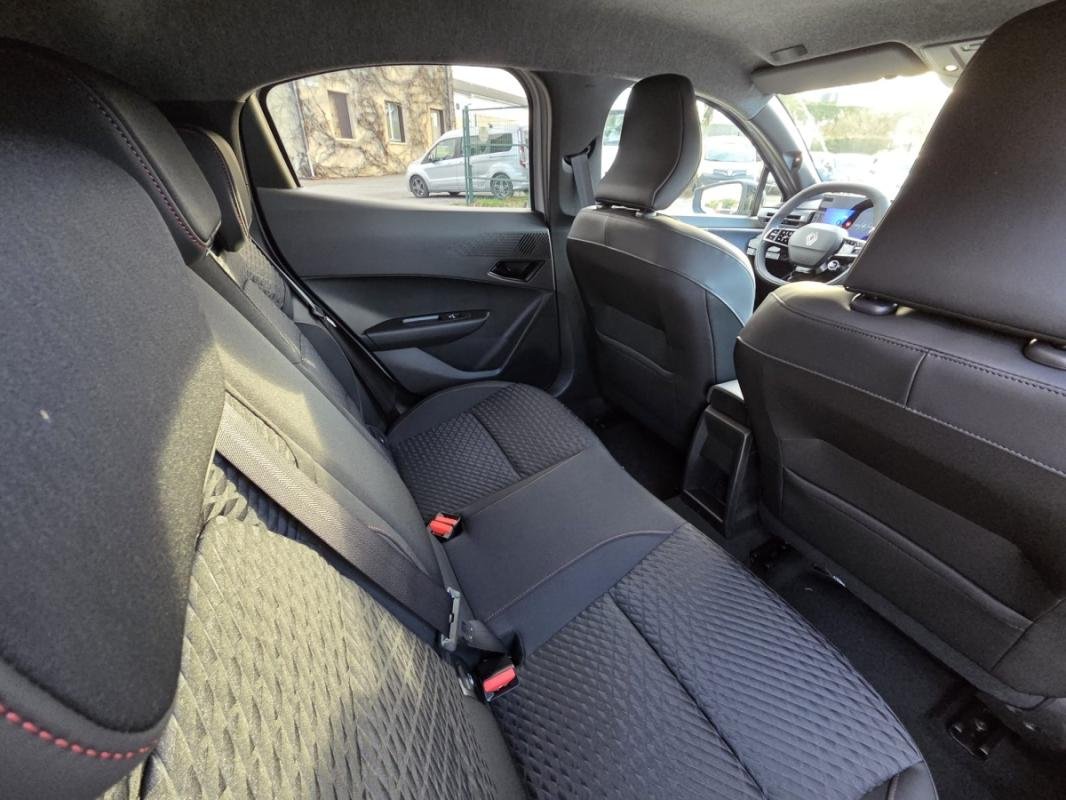 Renault Clio - Photo 15