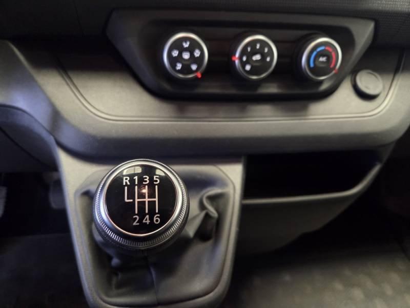 Renault Trafic - Photo 19