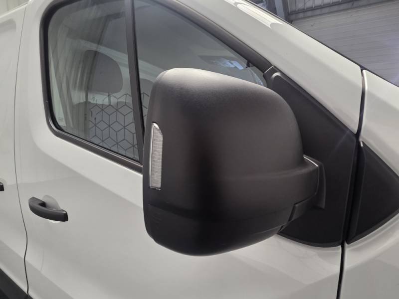 Renault Trafic - Photo 16