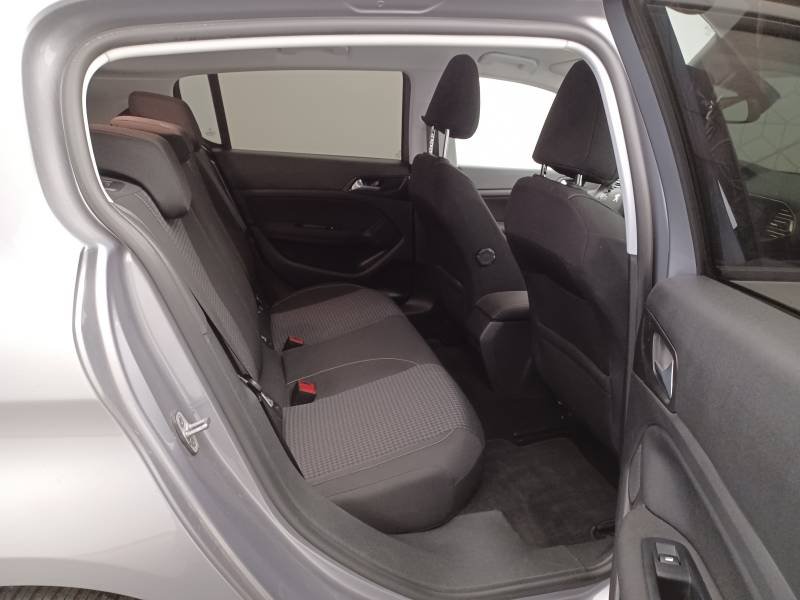 Peugeot 308 - Photo 15