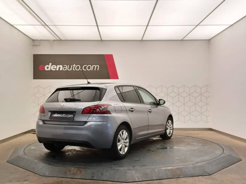 Peugeot 308 - Photo 2