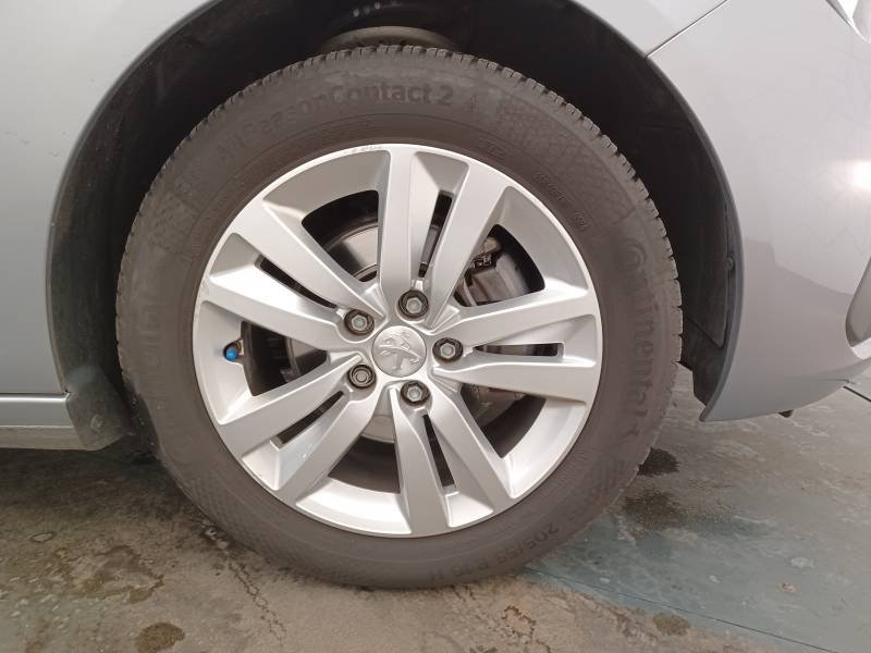 Peugeot 308 - Photo 10