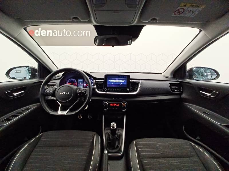 Kia Stonic - Photo 12