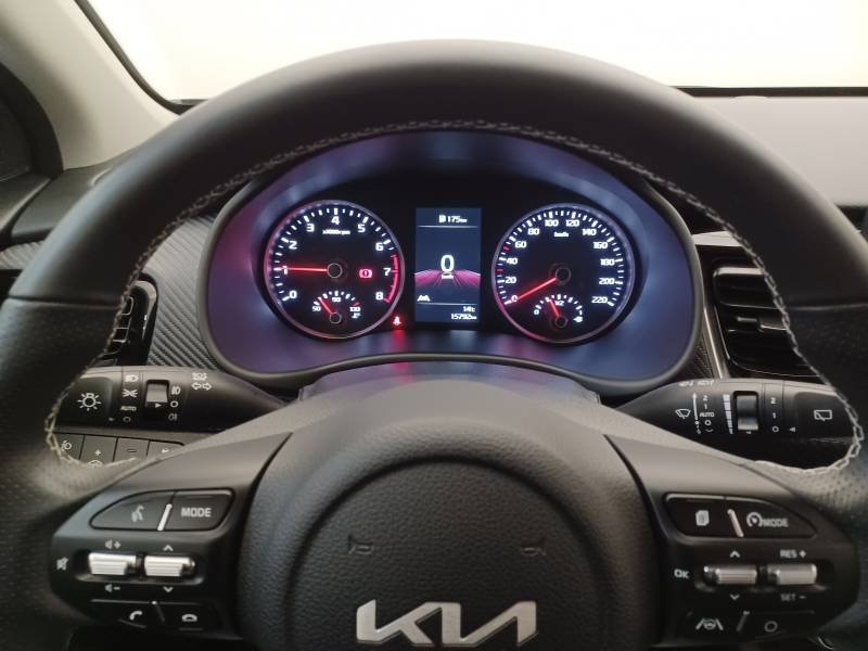 Kia Stonic - Photo 21