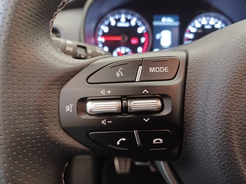 Kia Stonic - Photo 36