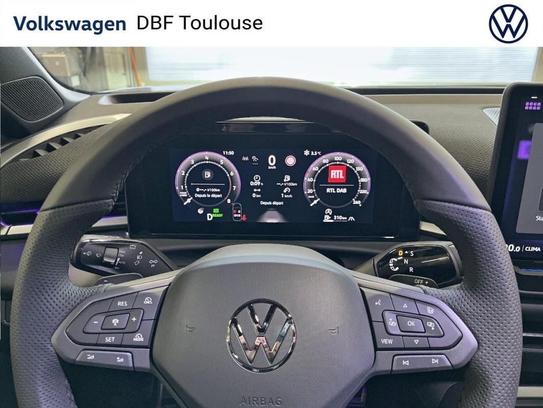 Volkswagen T-Roc - Photo 13