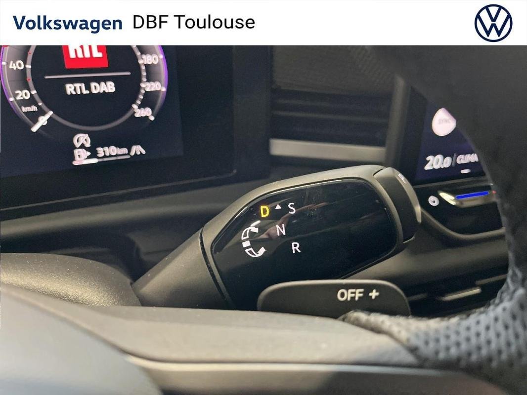 Volkswagen T-Roc - Photo 24