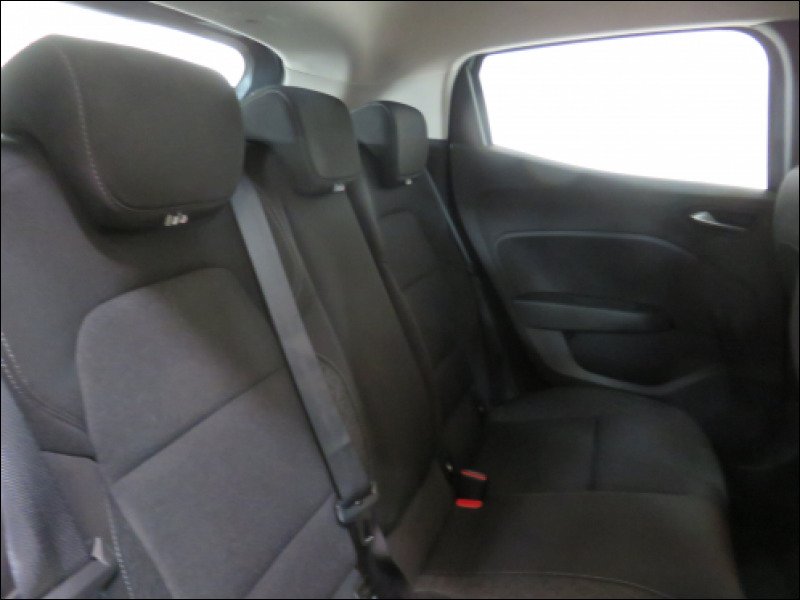 Renault Clio - Photo 16