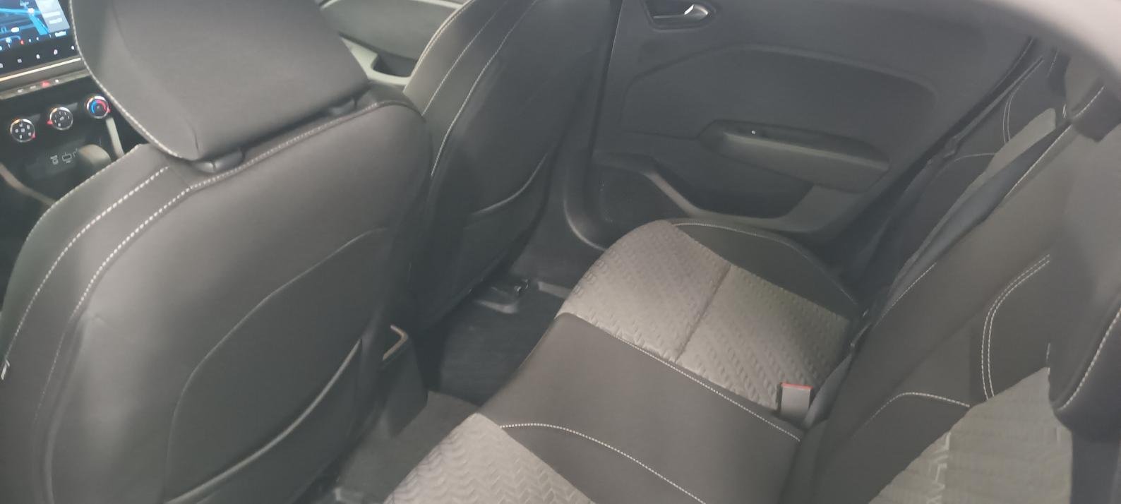 Renault Clio - Photo 10