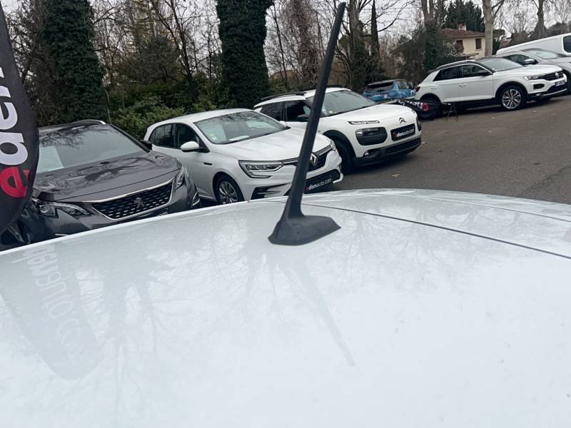 Renault Clio - Photo 16