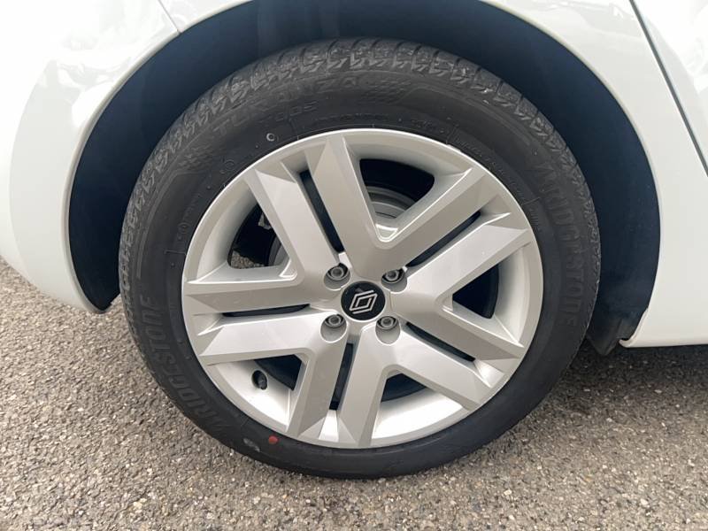 Renault Clio - Photo 19