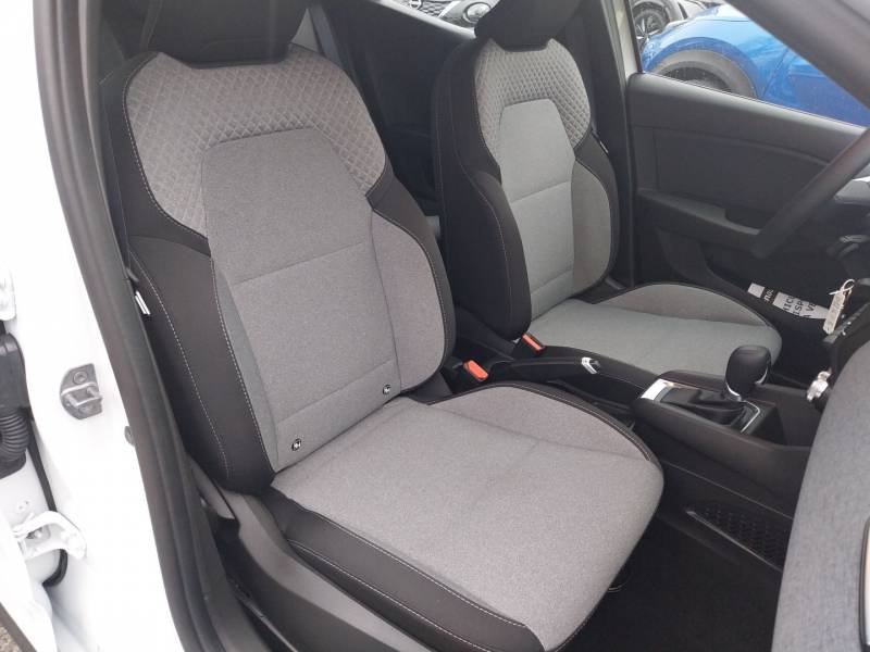 Renault Clio - Photo 23
