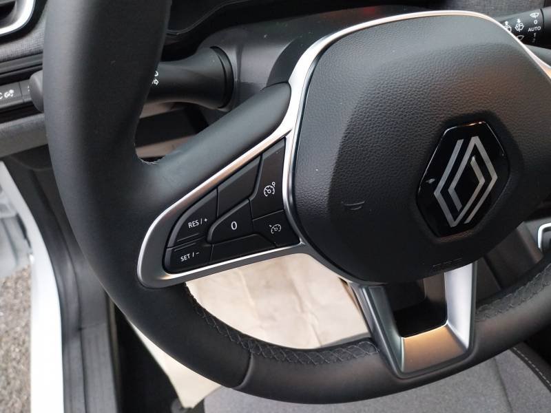 Renault Clio - Photo 32
