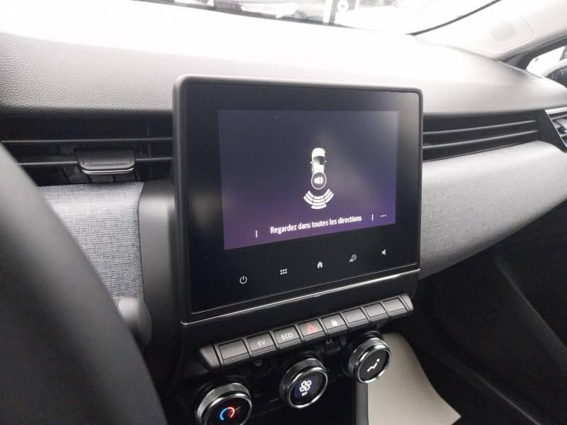 Renault Clio - Photo 36