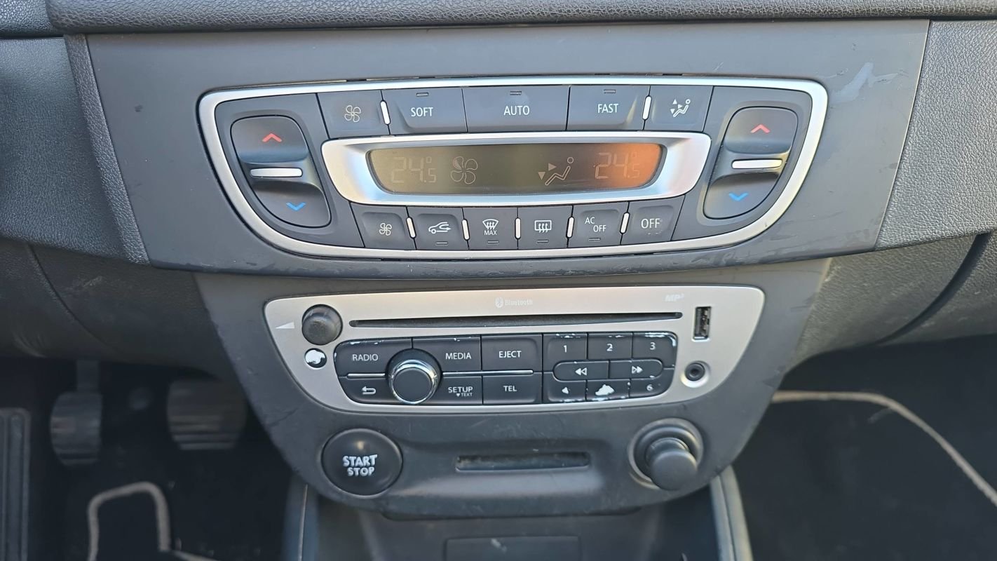 Renault Mégane - Photo 13