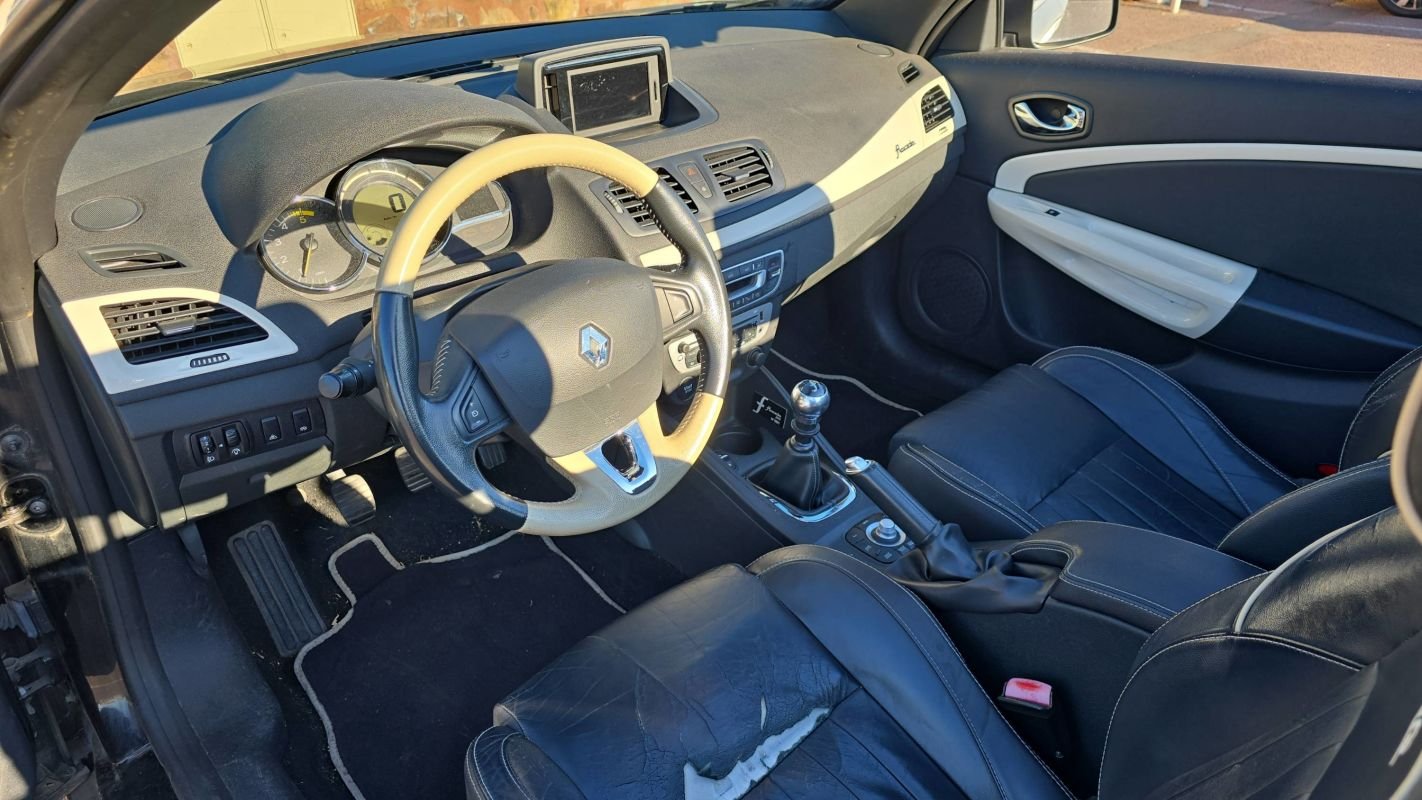 Renault Mégane - Photo 8