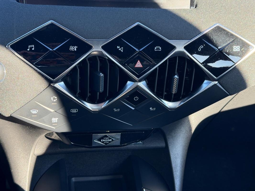 DS DS 3 Crossback - Photo 15