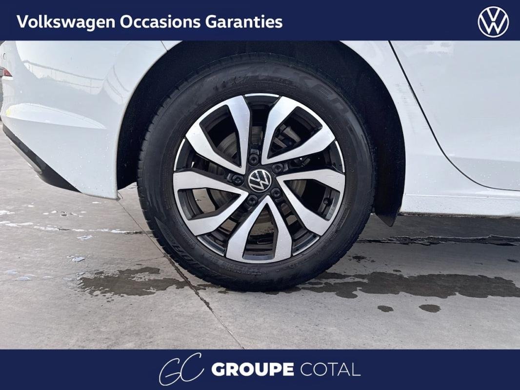 Volkswagen Golf - Photo 9