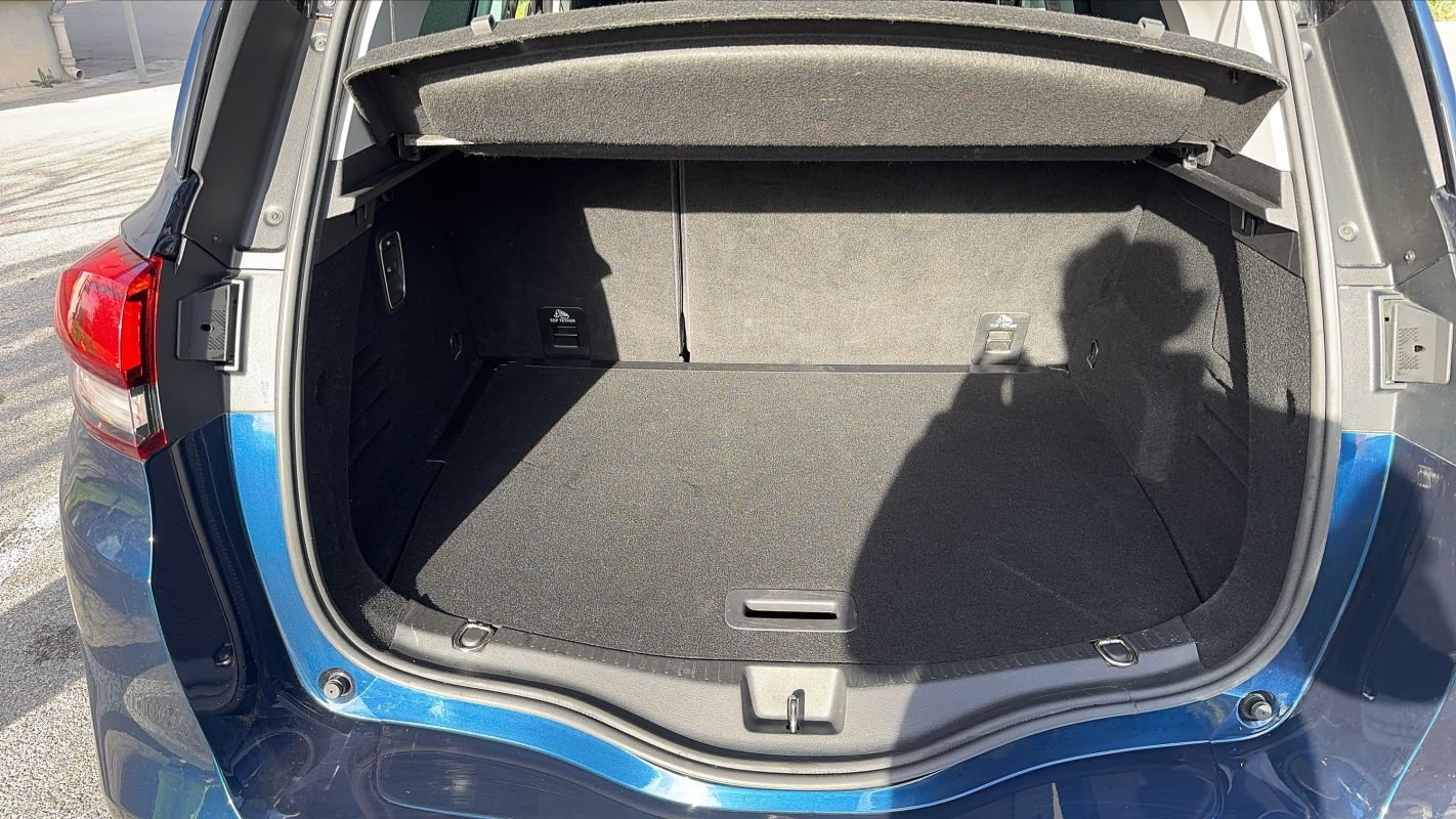 Renault Scénic - Photo 14
