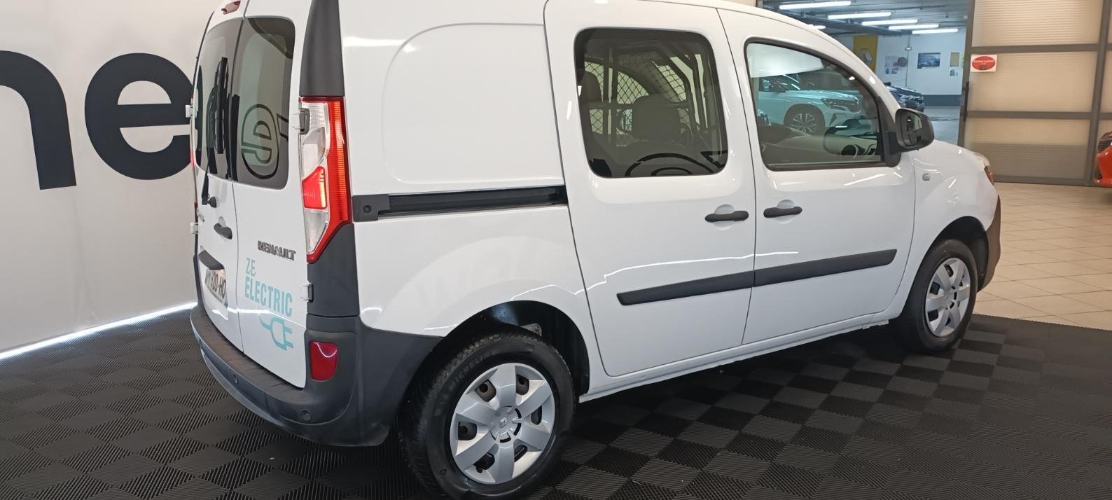 Renault Kangoo Express - Photo 12