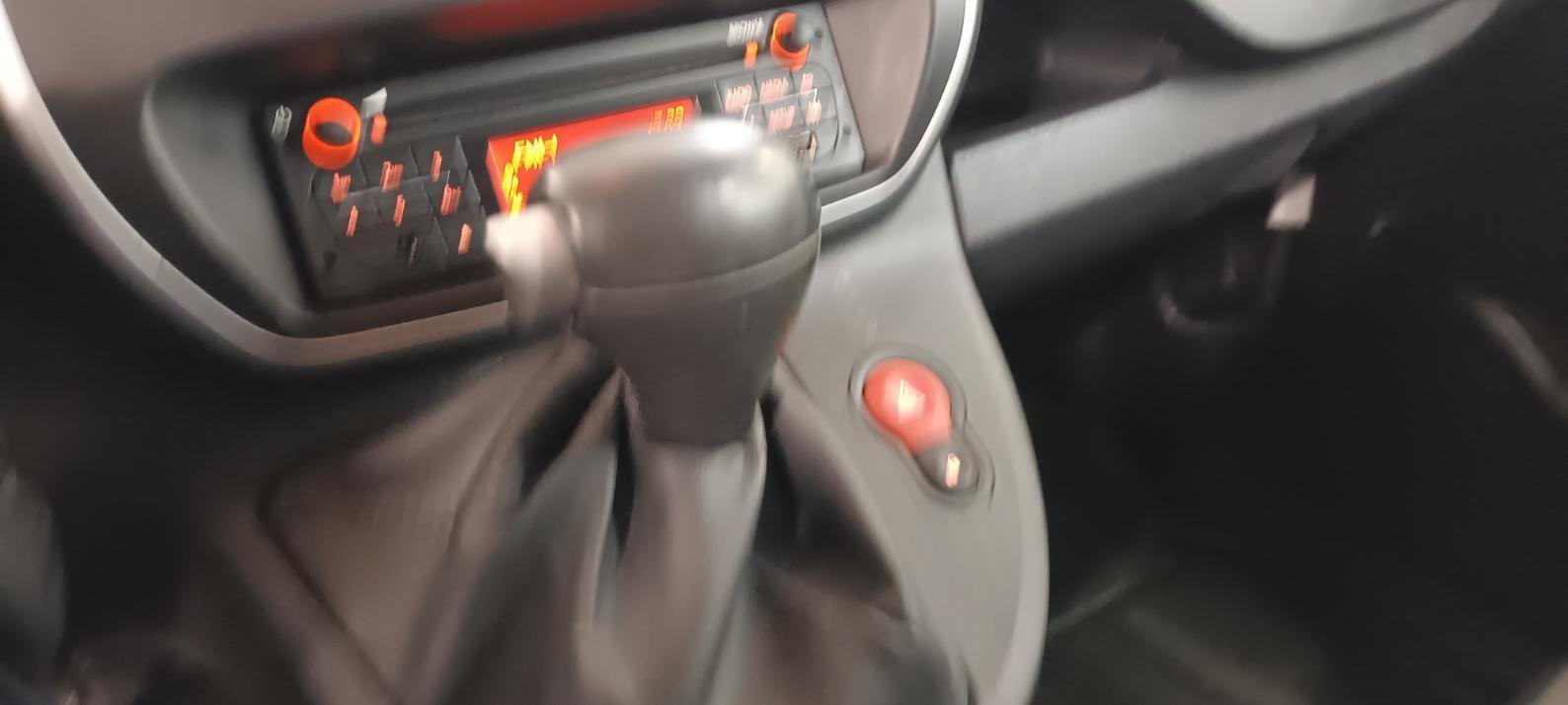 Renault Kangoo Express - Photo 6