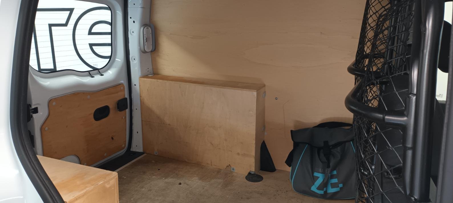 Renault Kangoo Express - Photo 9