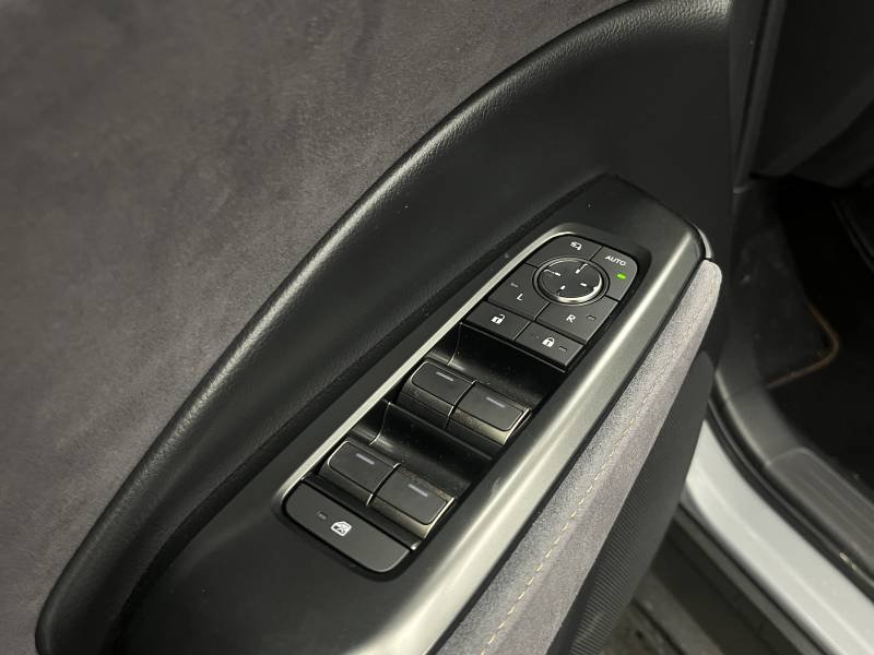 Lexus LBX - Photo 16