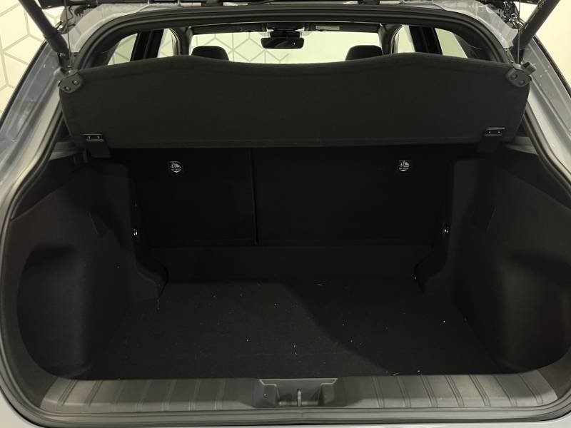 Lexus LBX - Photo 27