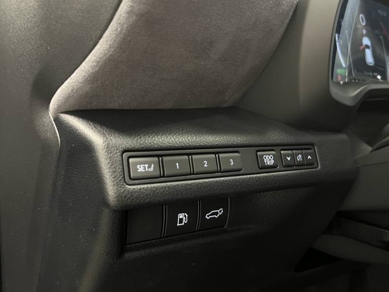 Lexus LBX - Photo 30