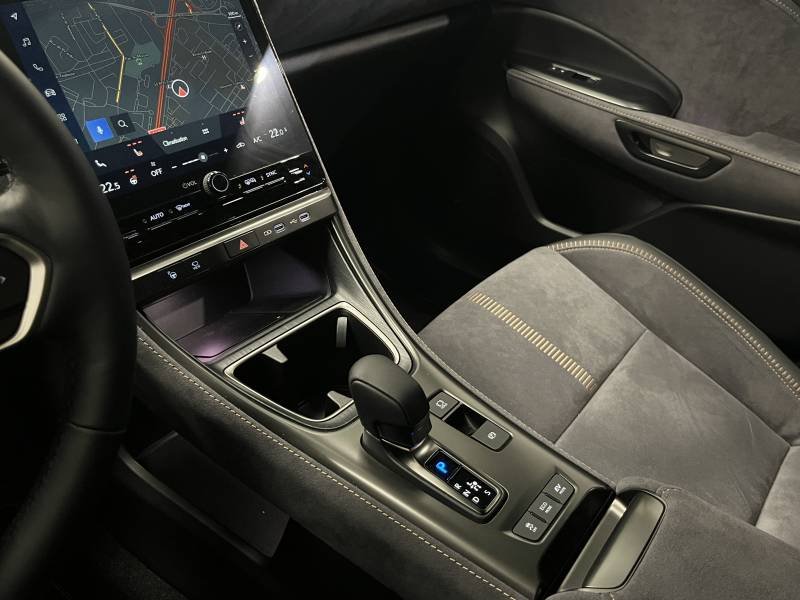 Lexus LBX - Photo 40