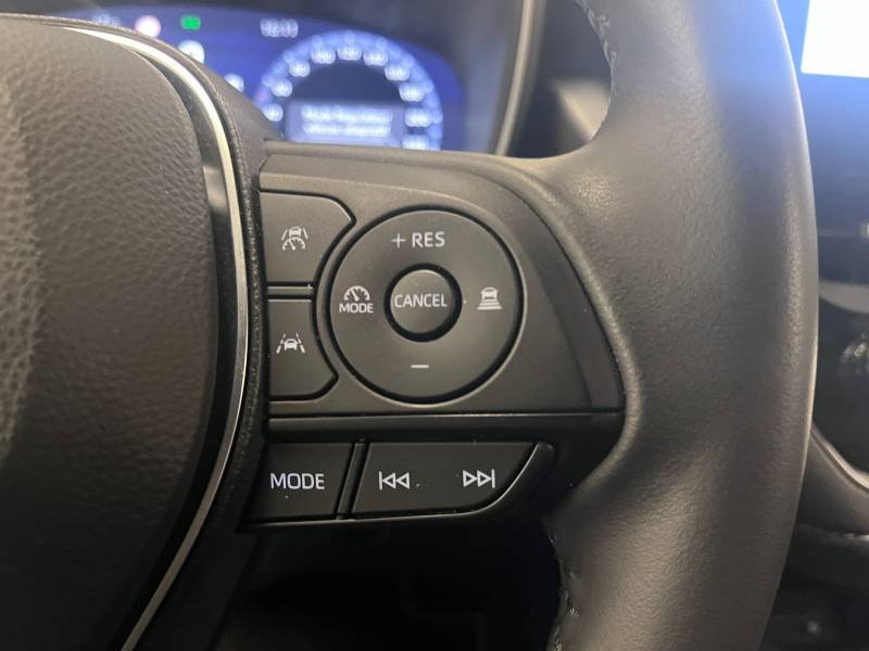 Toyota Corolla - Photo 16