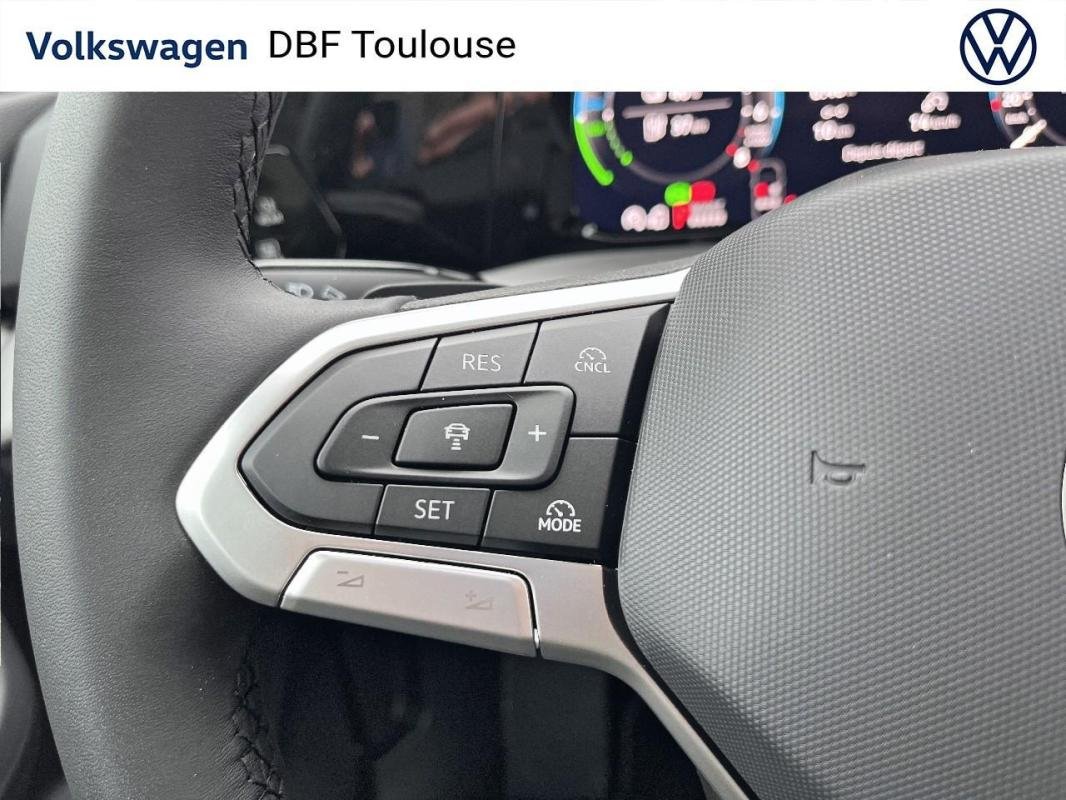 Volkswagen Golf - Photo 22
