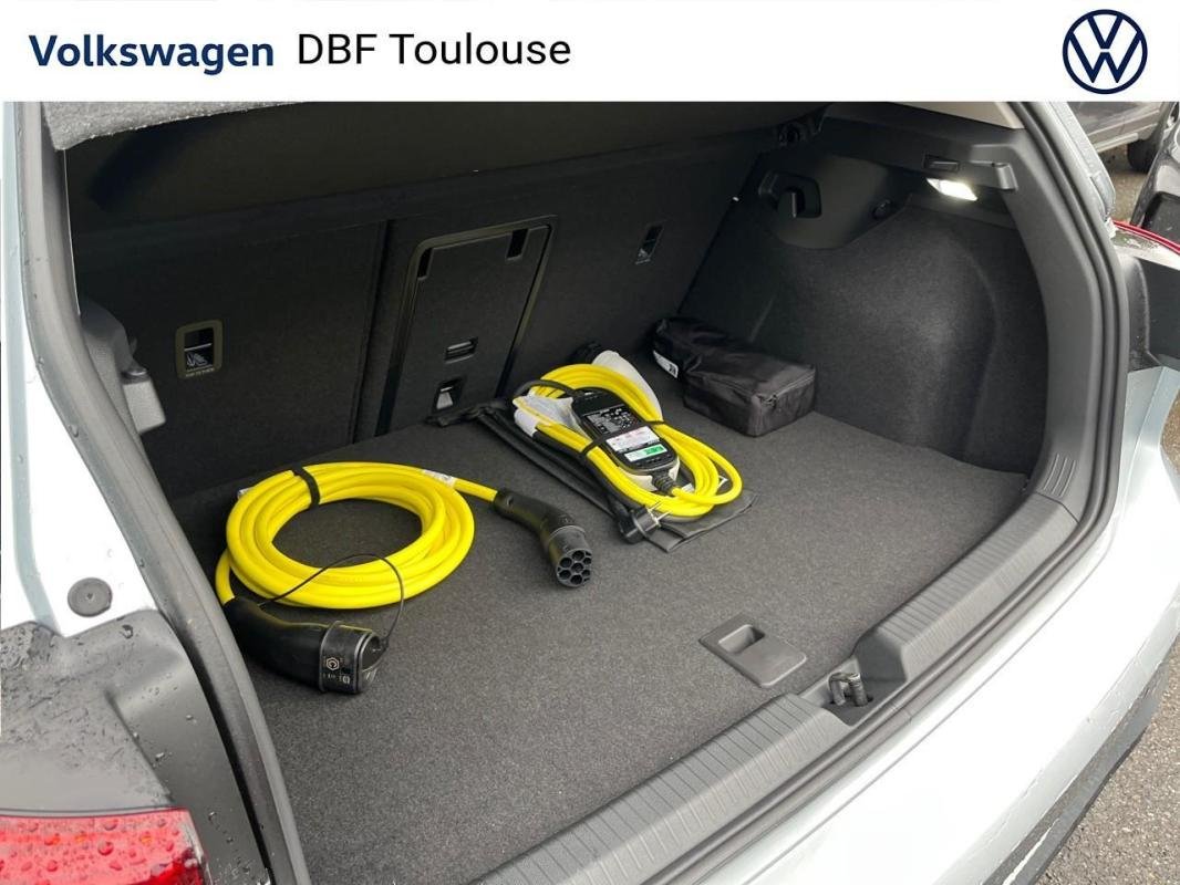 Volkswagen Golf - Photo 28