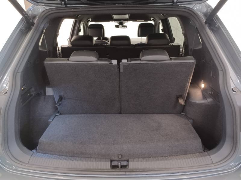 Volkswagen Tiguan Allspace - Photo 16