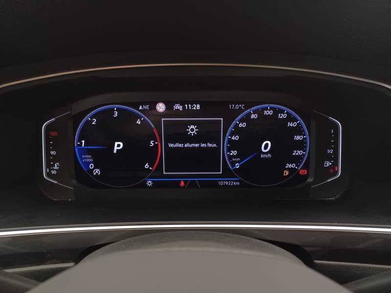 Volkswagen Tiguan Allspace - Photo 23