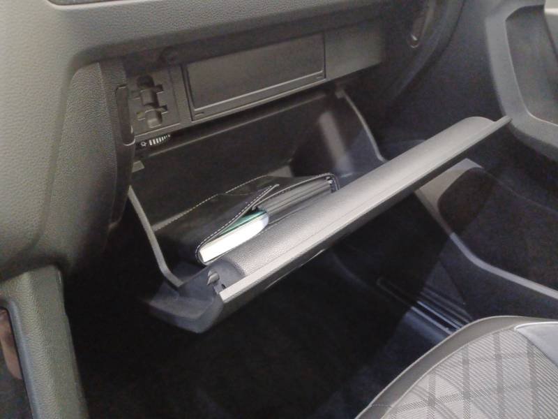 Volkswagen Tiguan Allspace - Photo 32