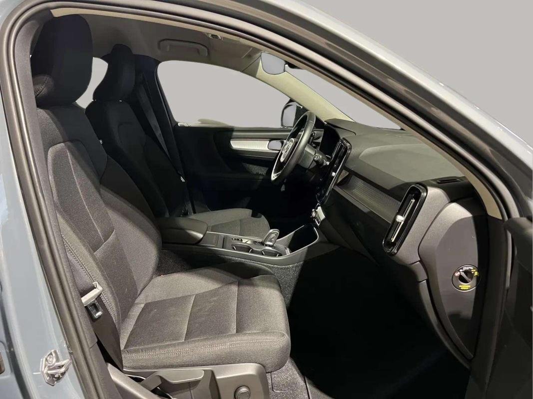Volvo XC40 - Photo 23