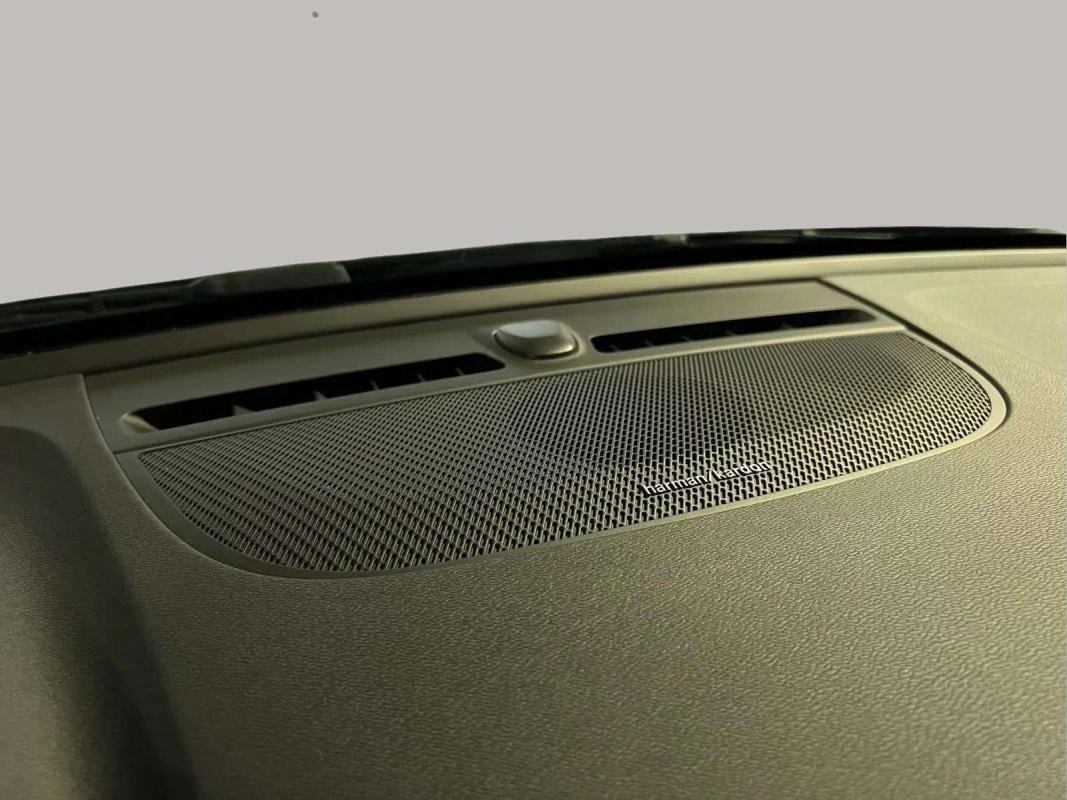 Volvo XC60 - Photo 16