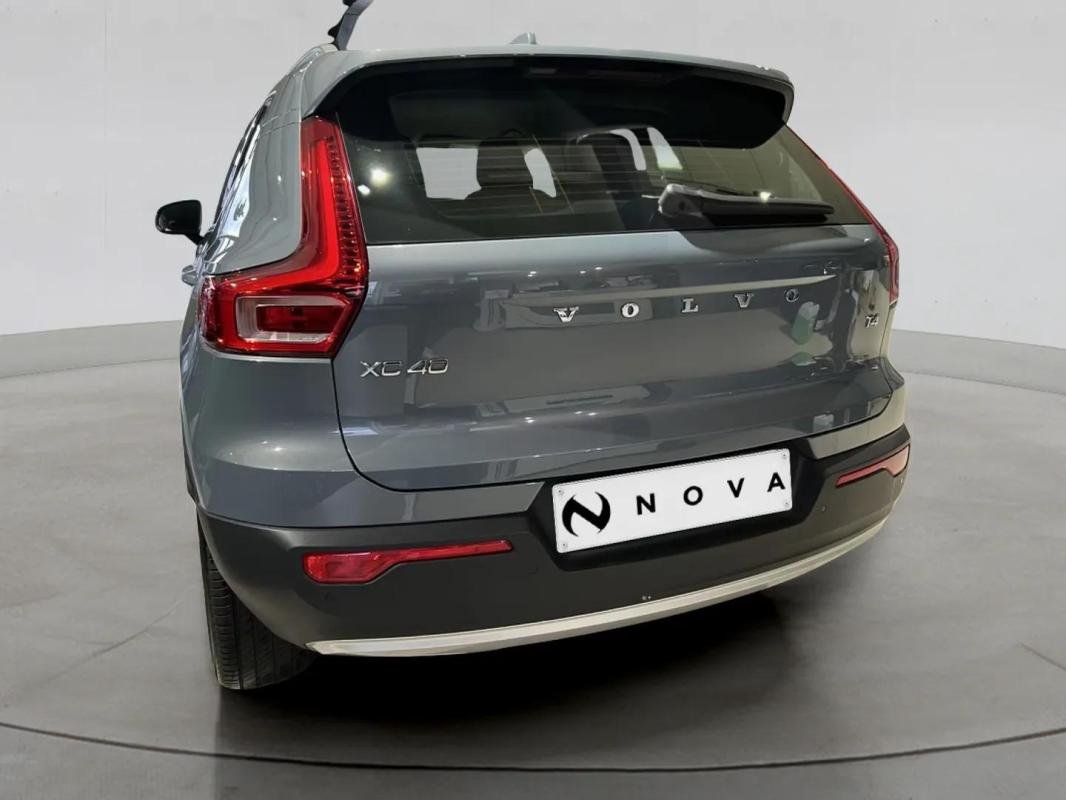 Volvo XC60 - Photo 9