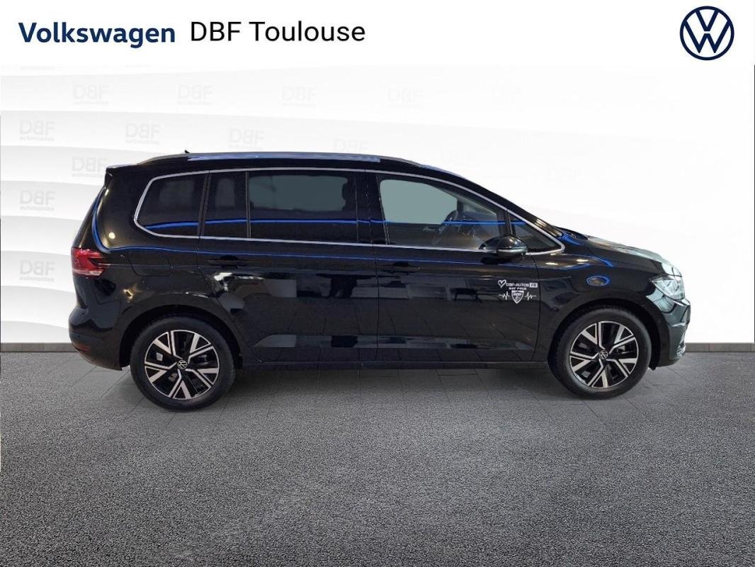 Volkswagen Touran - Photo 8