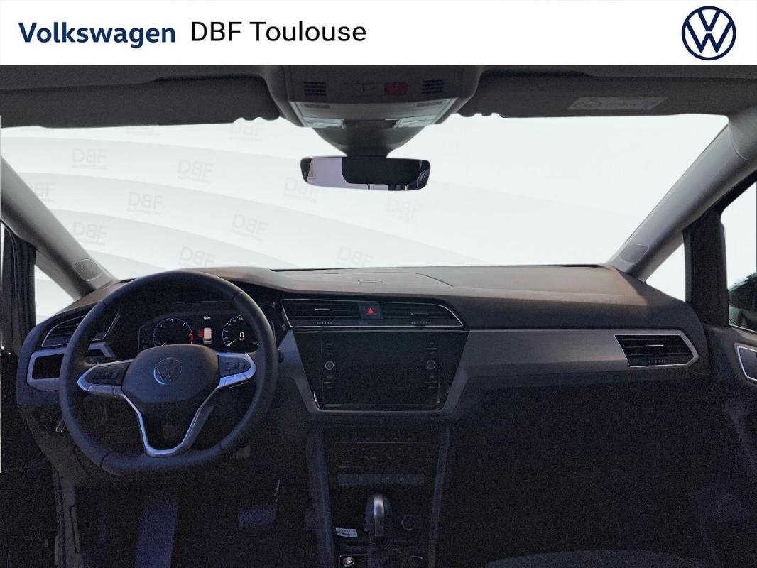 Volkswagen Touran - Photo 9