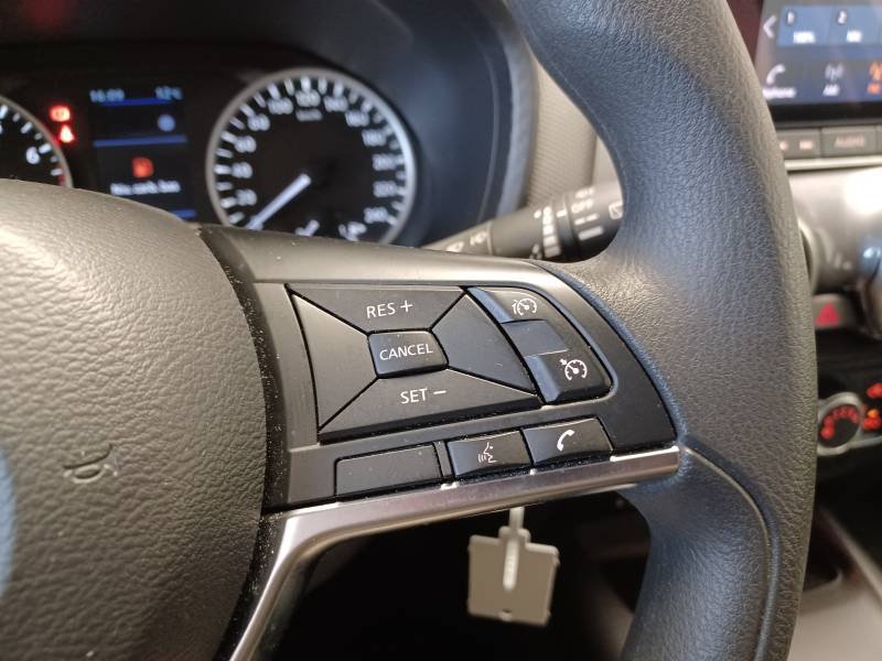 Nissan Juke - Photo 28