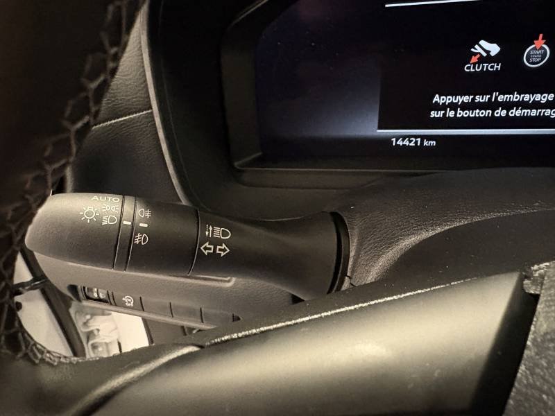 Nissan Juke - Photo 14