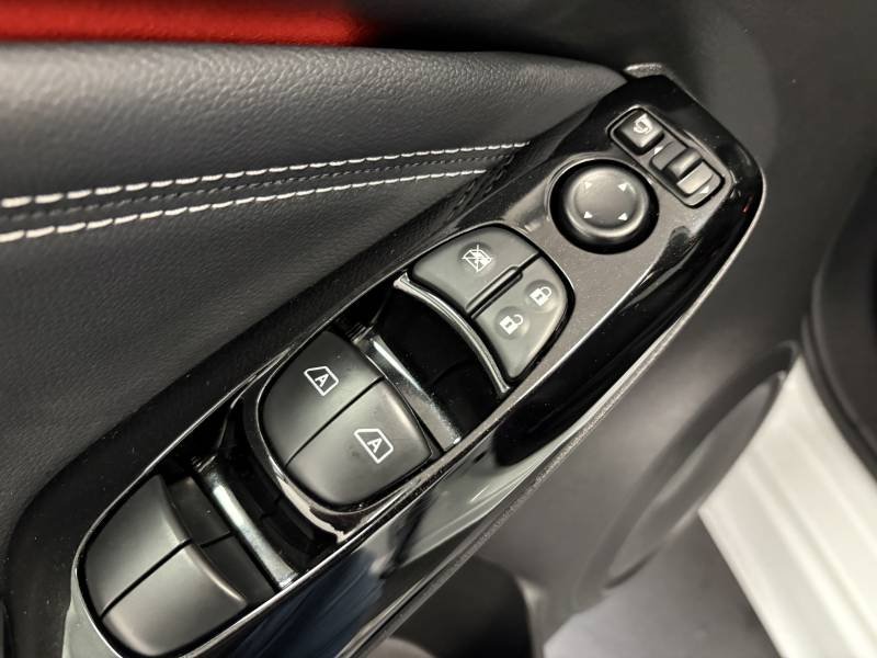 Nissan Juke - Photo 5