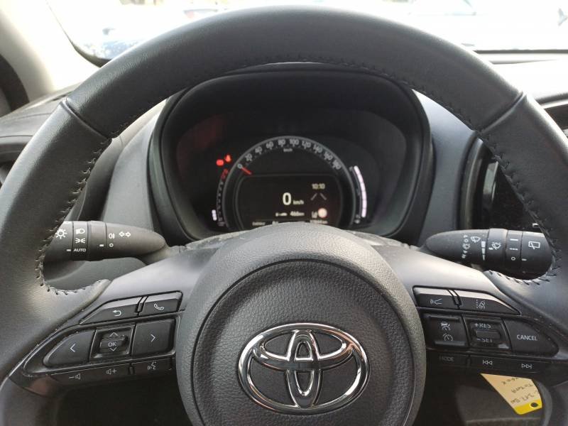 Toyota aygo x - Photo 23