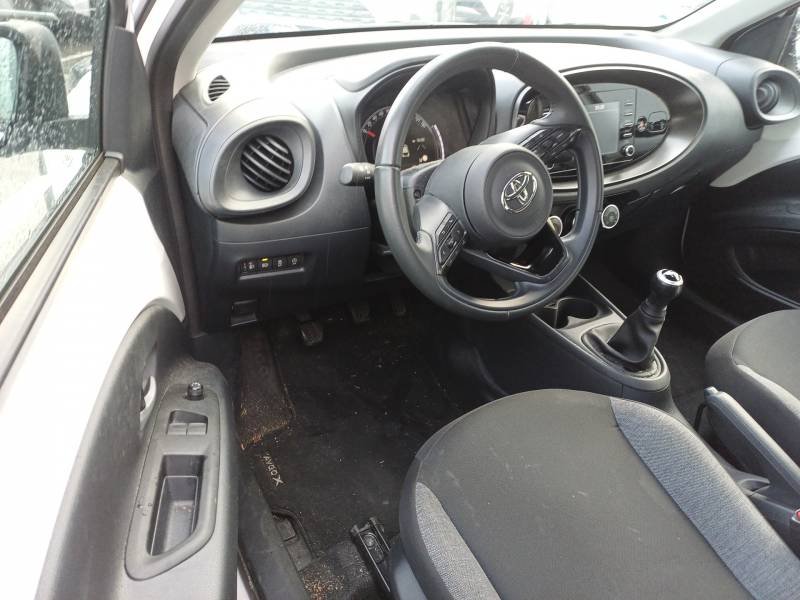Toyota aygo x - Photo 10