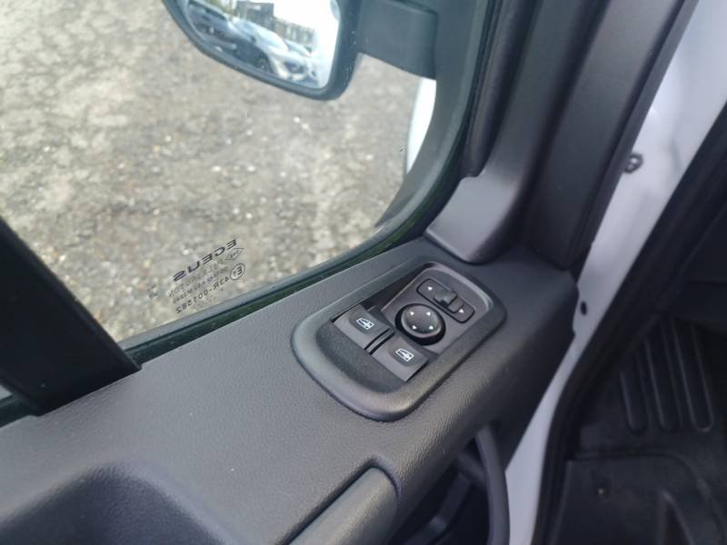 Renault Master - Photo 28